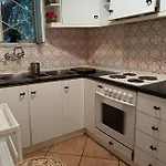 Melistia In Apartman Kaména Vúrla