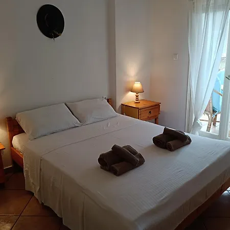 Four Reasons Apts Apartament *