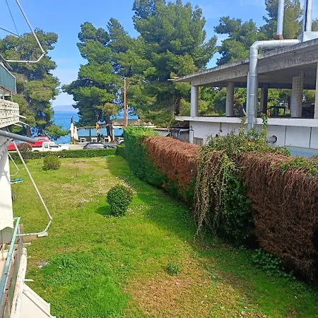 Apartament Four Reasons Apts *